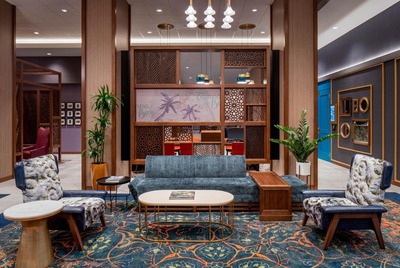 Hyatt Place Tampa Downtown Exterior photo